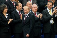 Serbija Putinu sveic kā varoni - 4