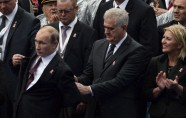 Serbija Putinu sveic kā varoni - 14