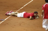 Federers ar Šveices izlasi pirmoreiz karjerā kļūst par Deivisa kausa ieguvēju - 6