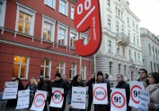"Latvijas attīstībai" protestē pret mikrouzņēmumu nodokļa paaugstināšanu - 3