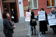 "Latvijas attīstībai" protestē pret mikrouzņēmumu nodokļa paaugstināšanu - 12