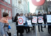 "Latvijas attīstībai" protestē pret mikrouzņēmumu nodokļa paaugstināšanu - 17
