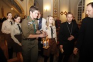 Skauti no Ukrainas uz Latviju atved Bētlemes Miera uguni - 15