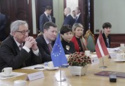 Prezidents Bērziņš tiekas ar Eiropas Komisijas prezidentu Žanu Klodu Junkeru - 9