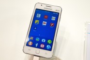 Tizen smartphone - Samsung Z1 (1)