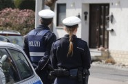 Policija pārmeklē 'Germanwings' otrā pilota Lubica un viņa ģimenes mājas - 5