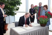 Nīderlande Latvijai dāvina jaunu tulpju šķirni - 3