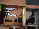 Policija atsavina nelegālo kaujas ieroču krājumus - 4