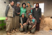 Kurdu sievietes cīņā pret "Islāma valsti" - 4