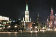 Krievijas jaunākā militārā tehnika parādes mēģinājumā Maskavā - 12