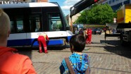 Rīgas centrā noskrien 11.tramvajs no sliedēm - 7