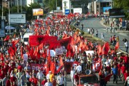 Albāņi protestē Maķedonijā 