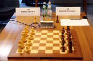 Šahs, Anatolijs Karpovs - Jevgeņijs Svešņikovs - 2