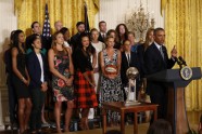 Jēkabsoni-Žogotu Baltajā namā sveic Obama - 4