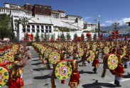 Tibetā atzīmē 50 gadus kopš Ķīnas īstenotās okupācijas  - 2