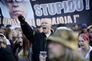 Somijā notiek bēgļu pretinieku un atbalstītāju demonstrācijas - 3