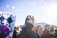 Somijā notiek bēgļu pretinieku un atbalstītāju demonstrācijas - 7