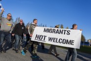 Somijā notiek bēgļu pretinieku un atbalstītāju demonstrācijas - 8
