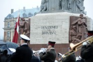 Latvijas 97. jubileja: ziedu nolikšana pie Brīvības pieminekļa - 61