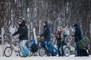 Migranti ar velosipēdiem uz Krievijas-Norvēģijas robežas - 6