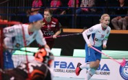 Latvija vs Čehija, pasaules čempionāts florbolā sievietēm Somijā, 05.12.2015 - 35