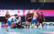 Latvija vs Čehija, pasaules čempionāts florbolā sievietēm Somijā, 05.12.2015 - 37