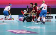 Latvija vs Čehija, pasaules čempionāts florbolā sievietēm Somijā, 05.12.2015 - 52