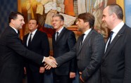 "Vienotības" pārstāvji tiekas ar Valsts prezidentu Raimondu Vējoni - 4