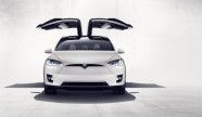 Tesla Model X - 9