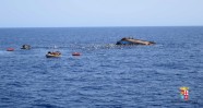 Pie Lībijas krastiem apgāžas migrantu laiva - 8
