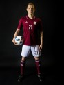 Īpašā fotosesijā Latvijas futbolisti izrāda savas jaunās formas - 4