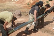 Sīrijas nemiernieki šauj ar Grad-P - 1