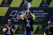 Rossi uzvar "MotoGP" posmā Katalonijā - 10