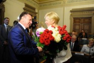 Saeima apstiprina Andu Čakšu veselības ministres amatā