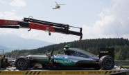 Rosbergs avarē Austrijas F-1 posma trešajā treniņbraucienu sesijā - 3