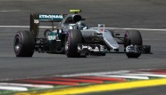 Rosbergs avarē Austrijas F-1 posma trešajā treniņbraucienu sesijā - 5