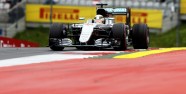 Hamiltons triumfē Austrijas 'Grand Prix' - 1