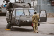 Latvijā ierodas “Atlantic Resolve” rotācijas helikopteri - 7