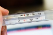 termometrs veselība ķermeņa temperatūra saslimšana