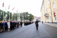 Valsts prezidents atstāj pagaidu rezidenci Melngalvju namā un ievācas Rīgas pilī  - 17