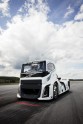 'Volvo' kravas auto uzstādā ātruma rekordu - 4