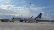 'airBaltic' testē jauno 'Bombardier' lidmašīnu - 2