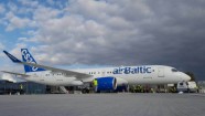 'airBaltic' testē jauno 'Bombardier' lidmašīnu - 3