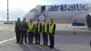 'airBaltic' testē jauno 'Bombardier' lidmašīnu - 11