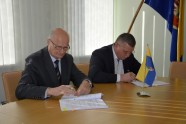 Parakstīts līgums par daudzdzīvokļu īres nama būvniecību Valmierā - 1