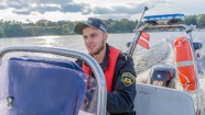 Rīgas pašvaldības policija demonstrē jauno laivu  - 10