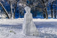 Elza - sniega skulpūtras autors nezināms