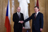 Māris Kučinskis tiekas ar Čehijas premjerministru - 6