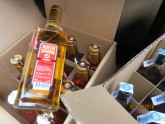 Policisti likvidē lelegālā alkohola ražotni - 2
