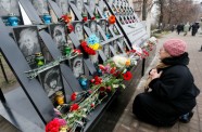 Ukrainā piemin Eiromaidanā nogalināto 'debesu simtnieku'
